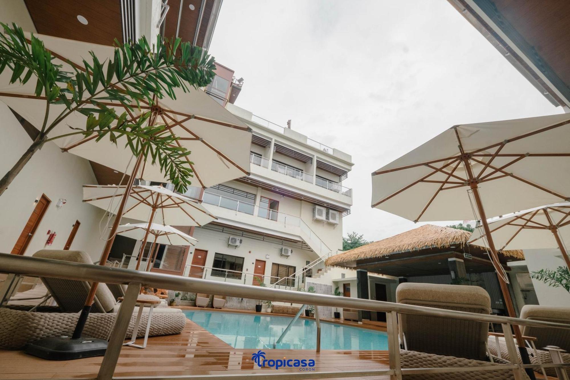 Tropicasa Hotel 코른 외부 사진